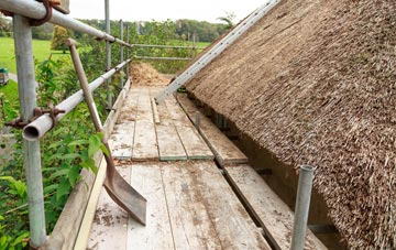 advantages of Little Ellingham thatch roofing
